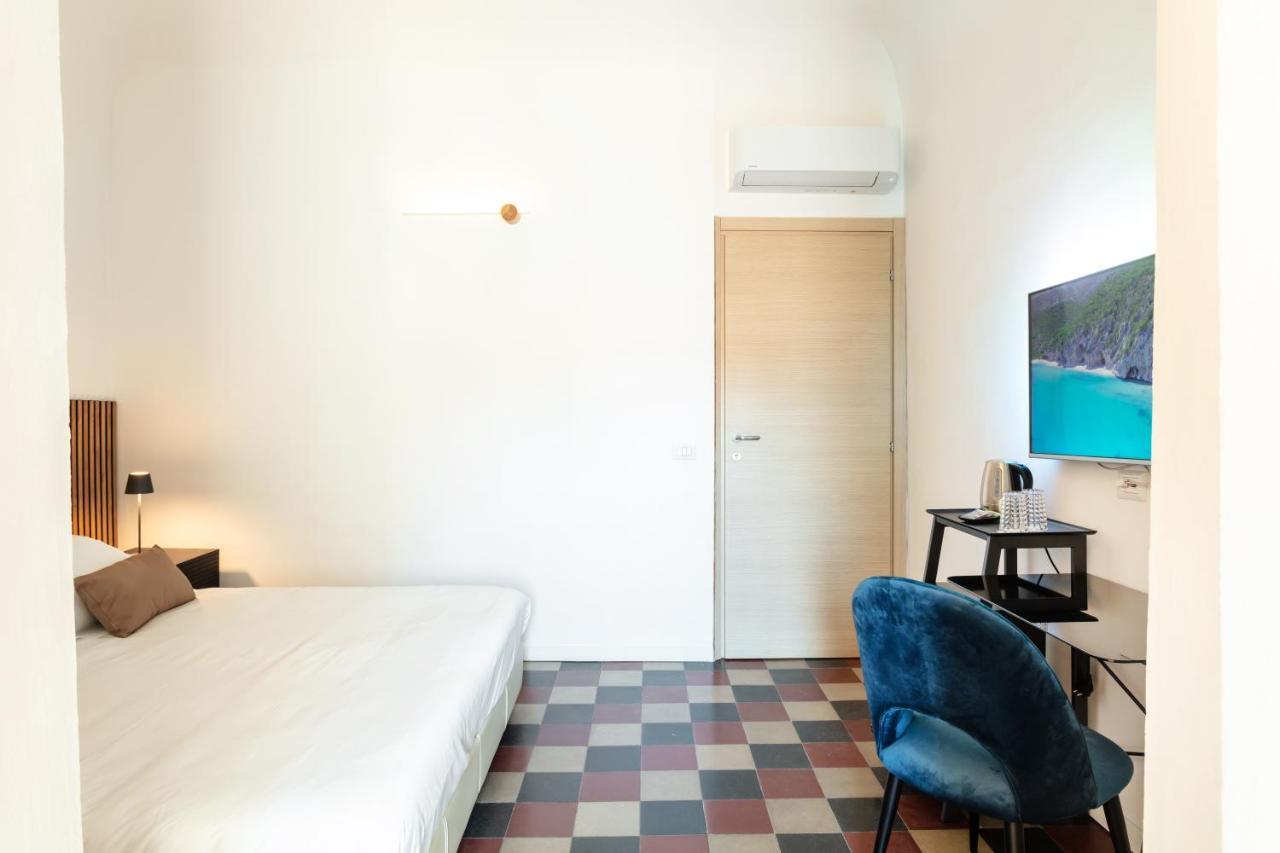 Reef Suites Olbia Exterior foto
